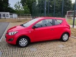 Rot Gebraucht 2012 Hyundai i20 Classic Kleinwagen | 2.499 € (Guter Preis)