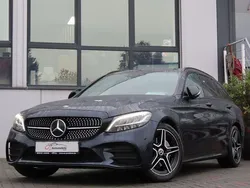 Blau Gebraucht 2020 Mercedes C200 AMG line Limousine | 24.900 € (Fairer Preis)