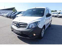Arktikweiß Gebraucht 2020 Mercedes Citan 108 Van | 12.971 € (Fairer Preis)