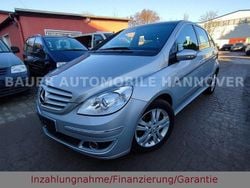 Silber Gebraucht 2007 Mercedes B200 Van / Kleinbus | 7.299 € (Fairer Preis)