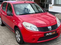 Rot Gebraucht 2010 Dacia Sandero Ambiance Kleinwagen | 3.499 € (Teuer)