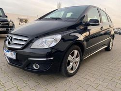 Schwarz Gebraucht 2010 Mercedes B180 Van / Kleinbus | 4.950 € (Guter Preis)