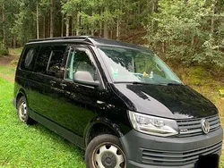 Schwarz Gebraucht 2016 VW T6 Van | 25.555 €