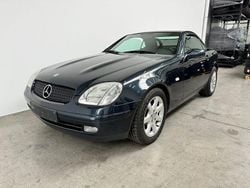 Schwarz Gebraucht 1997 Mercedes SLK200 Cabrio | 4.990 € (Guter Preis)