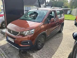 Braun Gebraucht 2019 Peugeot Rifter Allure Van / Kleinbus | 13.990 € (Fairer Preis)
