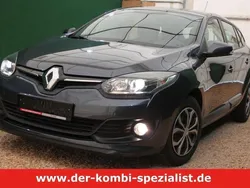Grau Gebraucht 2016 Renault Mégane III Kombi | 9.950 € (Fairer Preis)