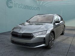 Grau Gebraucht 2024 Skoda Octavia Kombi | 41.949 €