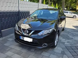 Schwarz Gebraucht 2015 Nissan Qashqai SUV | 10.499 € (Guter Preis)