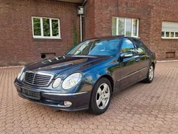 Blau Gebraucht 2004 Mercedes E200 Avantgarde Limousine | 6.990 € (Fairer Preis)