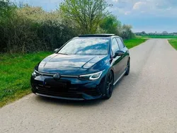 Schwarz Gebraucht 2021 VW Golf VIII R Kleinwagen | 41.500 € (Etwas zu teuer)