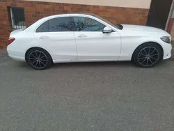 Weiß Gebraucht 2019 Mercedes C200 Limousine | 22.000 € (Fairer Preis)