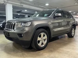 Grau Gebraucht 2012 Jeep Grand Cherokee SUV | 11.999 € (Guter Preis)