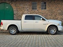 Perlmutt Gebraucht 2017 Dodge Ram Limited Abholung | 40.900 € (Fairer Preis)