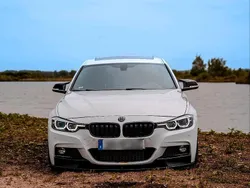 Weiß Gebraucht 2017 BMW 340 Sport Line Limousine | 27.500 €