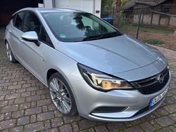 Silber Gebraucht 2017 Opel Astra Innovation Limousine | 13.333 € (Teuer)