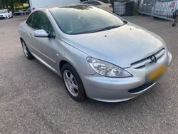 Gebraucht 2004 Peugeot 307 CC Cabrio | 1.000 € (Guter Preis)