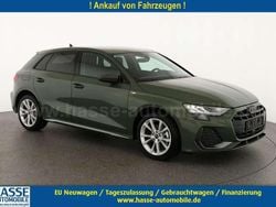 Distrikt grün metallic Neu 2025 Audi A3 Sportback S-Line Limousine | 37.495 € (Guter Preis)
