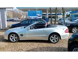 Silber (metallic) Gebraucht 2006 Mercedes SL350 Cabrio | 11.500 €