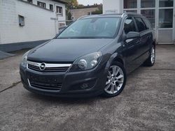 Grau Gebraucht 2009 Opel Astra Innovation Kombi | 4.350 € (Fairer Preis)