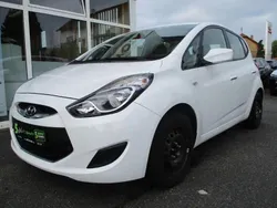 Weiß Gebraucht 2015 Hyundai ix20 Trend Van / Kleinbus | 6.300 € (Guter Preis)