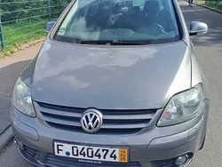 Grau Gebraucht 2006 VW Golf Plus Van / Kleinbus | 3.400 € (Fairer Preis)