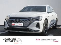 Weiß Gebraucht 2023 Audi Q8 e-tron Advanced SUV | 51.930 €