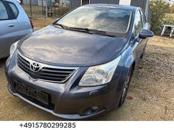 Blau Gebraucht 2009 Toyota Avensis Executive Limousine | 3.100 € (Guter Preis)