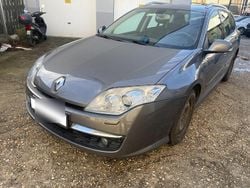 Grau Gebraucht 2009 Renault Laguna III Kombi | 2.590 € (Superpreis)