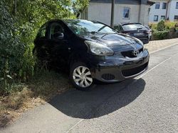 Schwarz Gebraucht 2009 Toyota Aygo Kleinwagen | 3.395 € (Etwas zu teuer)