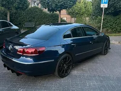 Blau Gebraucht 2012 VW Passat Kleinwagen | 12.900 €