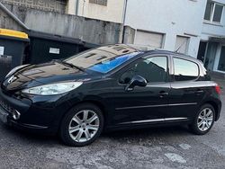 Schwarz Gebraucht 2007 Peugeot 207 Limousine | 2.000 € (Fairer Preis)
