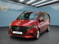 Rot Gebraucht 2024 Mercedes V220 Van / Kleinbus | 61.899 €