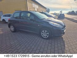 Violett Gebraucht 2010 Peugeot 206+ Basis Kleinwagen | 2.500 € (Fairer Preis)