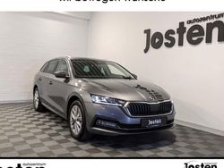 Grau (graphite grau metallic) Gebraucht 2024 Skoda Octavia Style Kombi | 28.990 € (Superpreis)