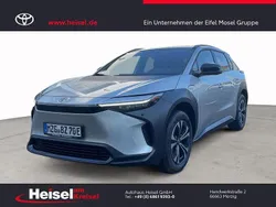 Silber Gebraucht 2025 Toyota bZ4X Team SUV | 39.960 €