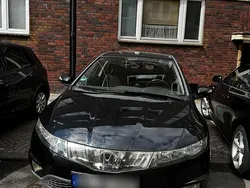 Schwarz Gebraucht 2007 Honda Civic Limousine | 3.100 €