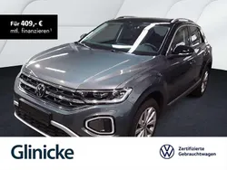Indiumgrau metallic Gebraucht 2024 VW T-Roc Style SUV | 29.833 € (Fairer Preis)