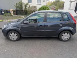 Grau Gebraucht 2008 Ford Fiesta Kleinwagen | 2.100 € (Fairer Preis)