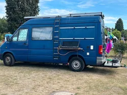 Blau Gebraucht 2002 VW LT Van | 20.000 €