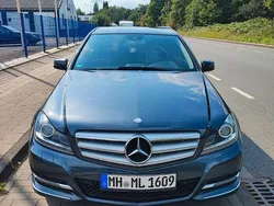 Grau Gebraucht 2013 Mercedes C350 Avantgarde Limousine | 14.500 € (Fairer Preis)