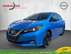 Vivid blue Gebraucht 2020 Nissan Leaf 360º Kleinwagen | 17.890 € (Teuer)