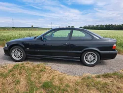 Schwarz Gebraucht 1998 BMW 316 Basis Coupé | 8.999 €