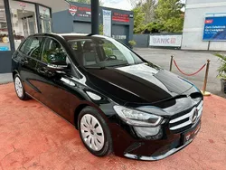 Schwarz Gebraucht 2020 Mercedes B200 Business Van / Kleinbus | 21.490 € (Fairer Preis)