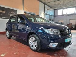 Blau Gebraucht 2017 Dacia Sandero Lauréate Limousine | 5.990 € (Guter Preis)
