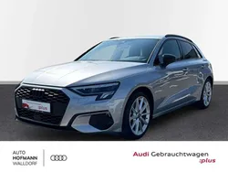 Florettsilber metallic Gebraucht 2023 Audi A3 Sportback Advanced Plus Limousine | 37.720 € (Teuer)