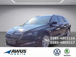 Schwarz Gebraucht 2024 Skoda Superb Style Kombi | 39.990 € (Fairer Preis)