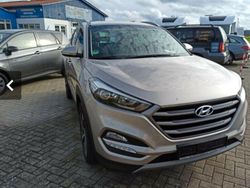 Beige Gebraucht 2018 Hyundai Tucson Pure SUV | 17.500 € (Fairer Preis)