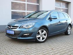 Blau Gebraucht 2015 Opel Astra Energy Kombi | 8.270 € (Etwas zu teuer)