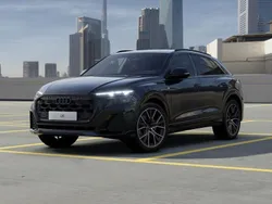Mythosschwarz metallic Gebraucht 2024 Audi Q8 Sport SUV | 87.850 € (Fairer Preis)