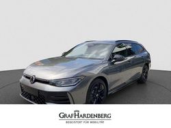 Diabasgrau metallic Neu 2025 VW Passat R-line Kombi | 64.900 €